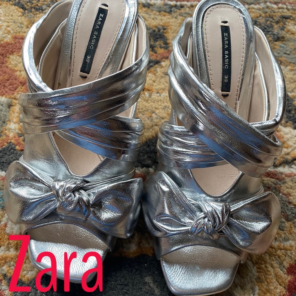 Zara slides